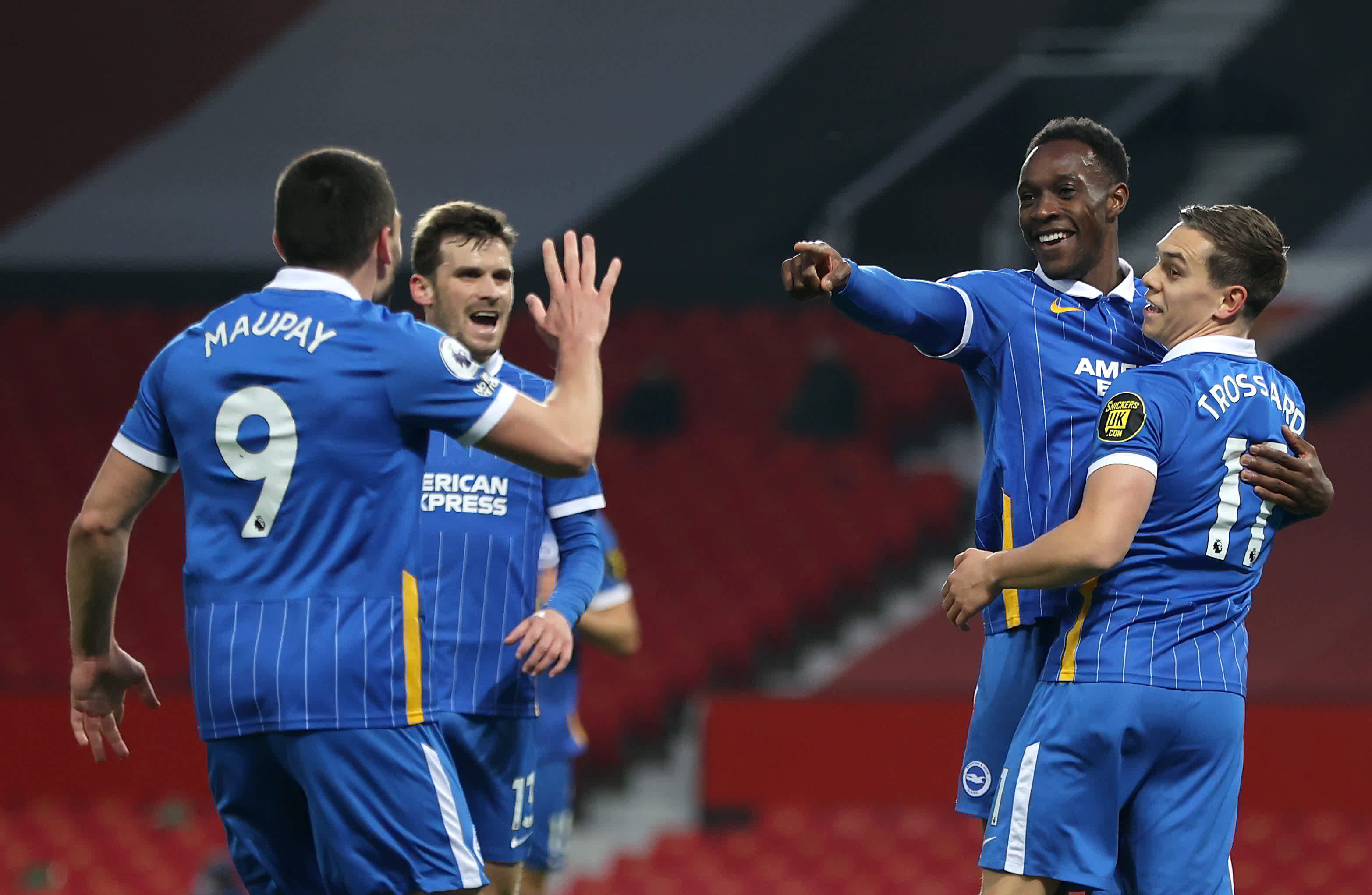 巴萨措手不 巴萨措手不